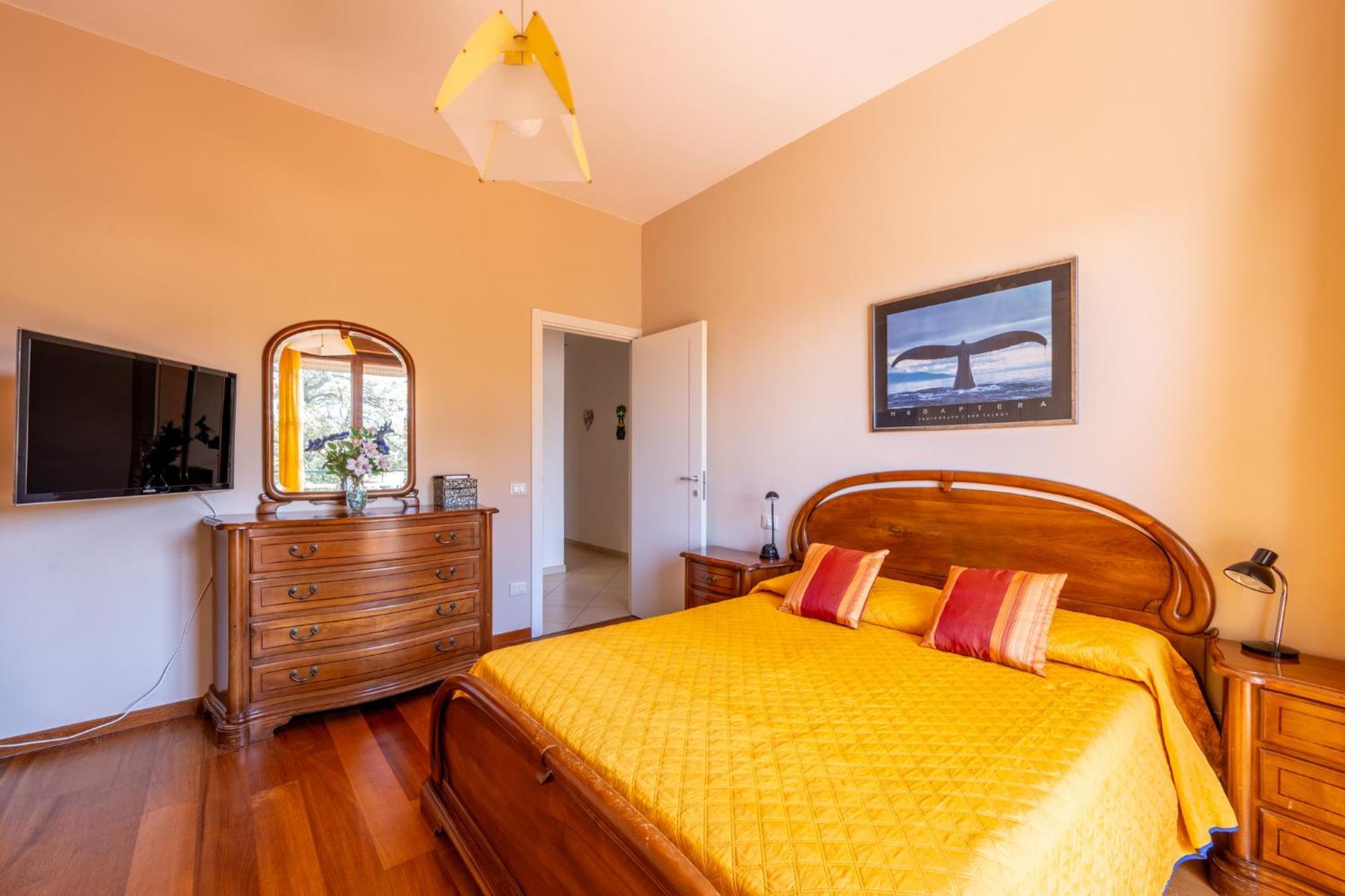 New Luxury 2Bdr Terrace, Views, Ac Apartman Marina di Carrara Kültér fotó