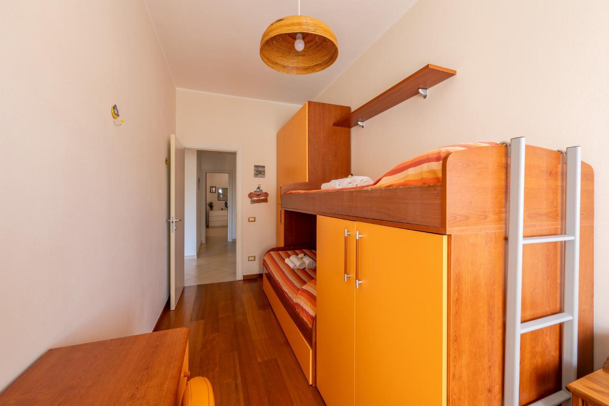 New Luxury 2Bdr Terrace, Views, Ac Apartman Marina di Carrara Kültér fotó